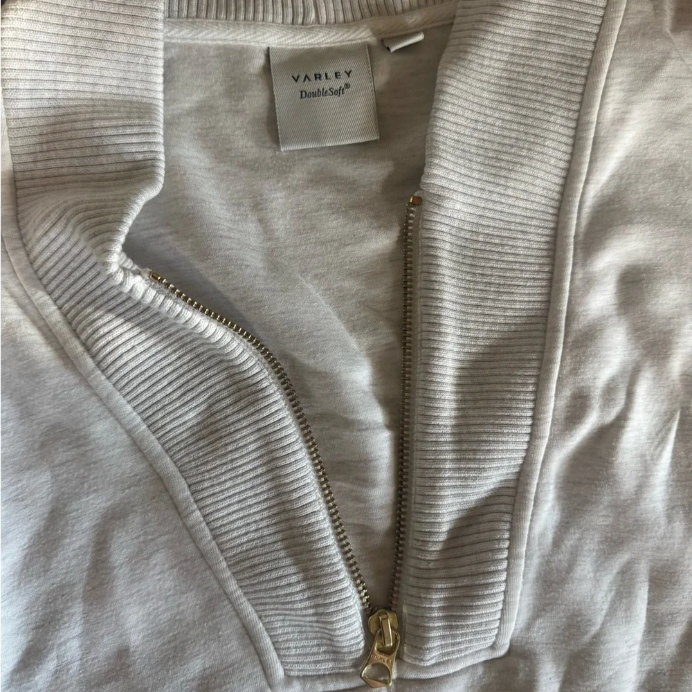 Varley Set (xxs/s) in Ivory - Picture 3 of 7